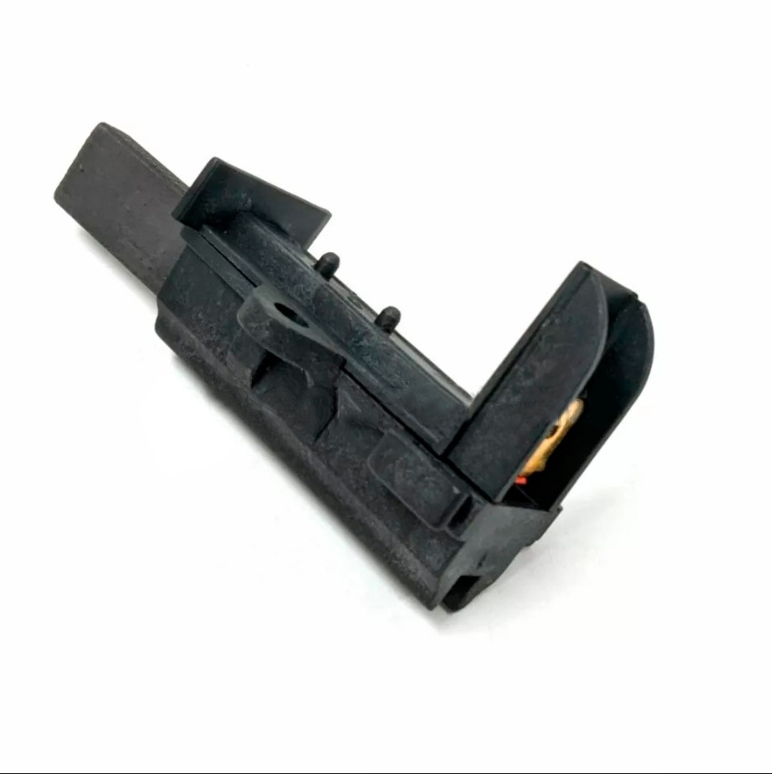 Угольные щетки электродвигателя Beko 5x12,5x32мм, в корпусе, 1шт, 371201202 Угольные щетки электродвигателя Beko 5x12,5x32мм, в корпусе, 1шт, 371201202